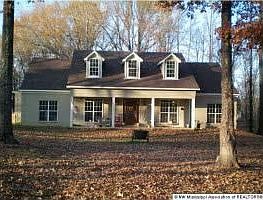 1st image of 199 Melissa Ln
