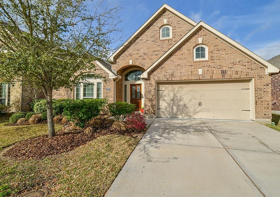 1st image of 4022 Elk Bluff Ln