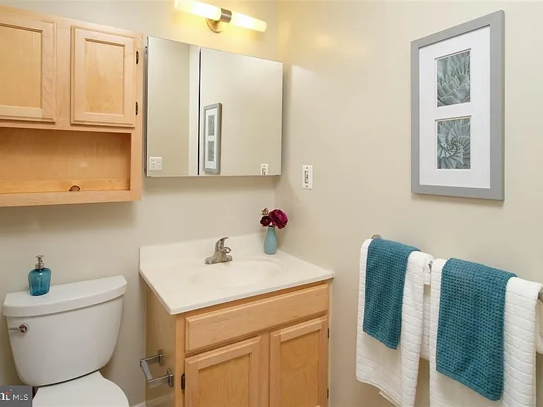 1308 Clifton St NW #217 — Photo 22