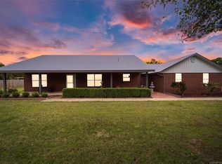 29137 S Sunny Ln, Inola, OK 74036