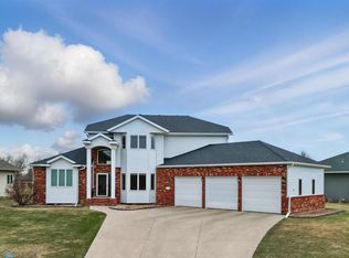 4114 Timberline Dr S, Fargo, ND 58104