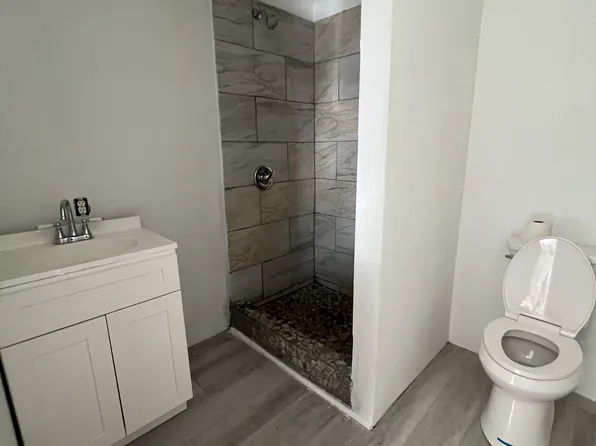 14827 N 60th Dr #1, Glendale, AZ 85306