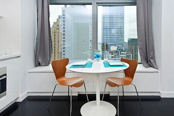 Rented by Prodigy Network | media 49