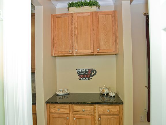 Butler Pantry