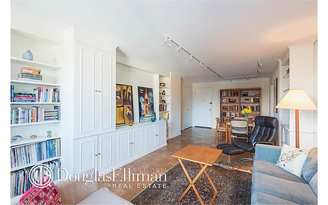 Sold by Douglas Elliman | media 8