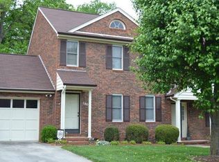 1805 Meadowview Dr, Graham, NC 27253