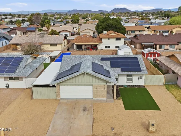 5402 W COUNTRY GABLES Drive, Glendale, AZ 85306