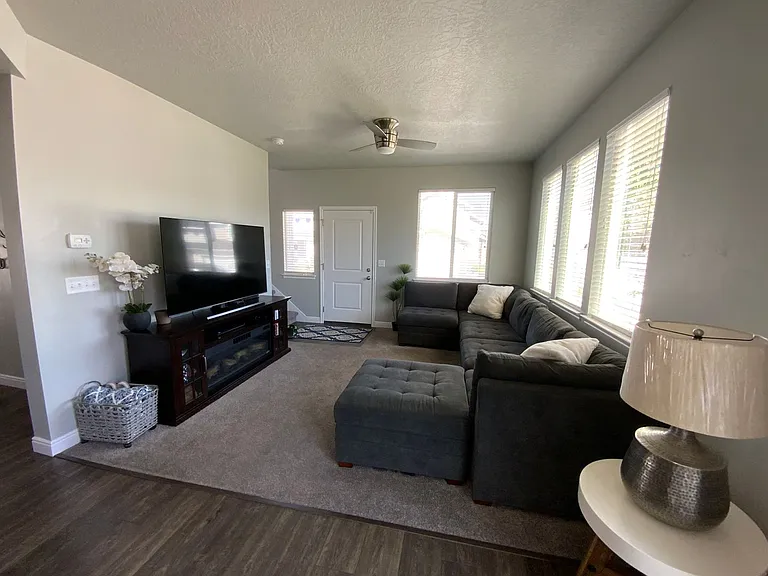 5549 W Dornton Ct — Photo 3