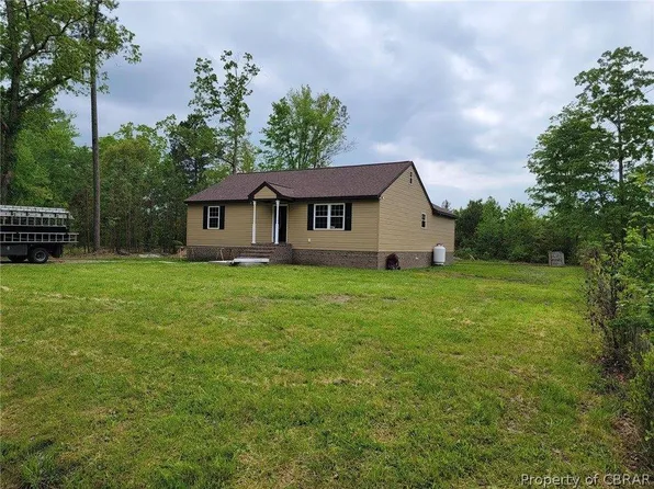 4344 Millen Ln, Hayes, VA 23072