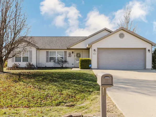 1505 Hawkeye Ct, Carterville, IL 62918