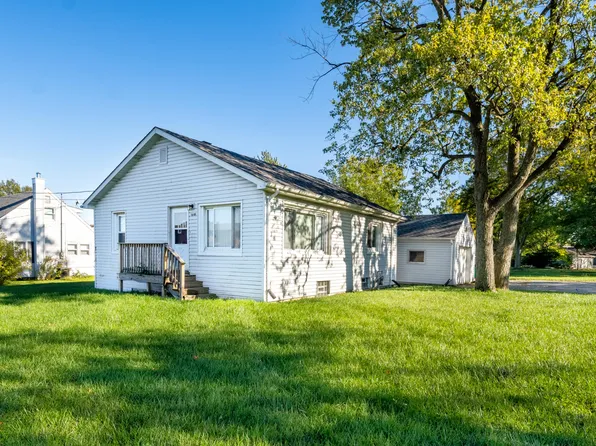 1649 W 57th Ave, Merrillville, IN 46410