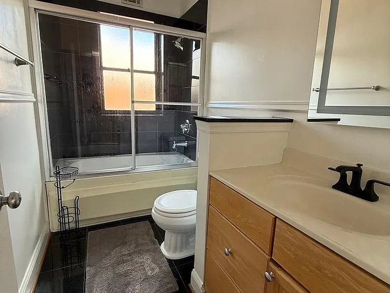 55 M St NW #401 — Photo 8