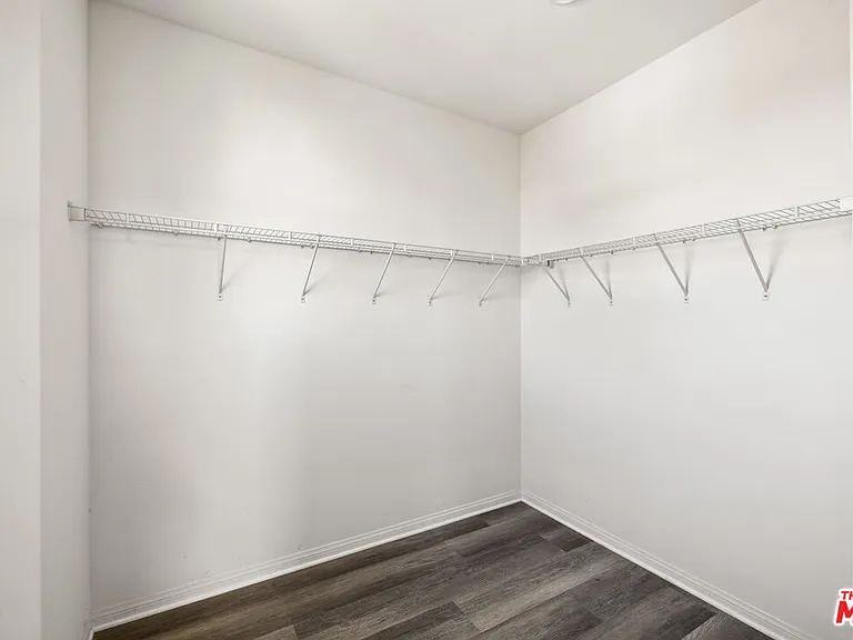 757 Daniel Freeman Cir — Photo 12
