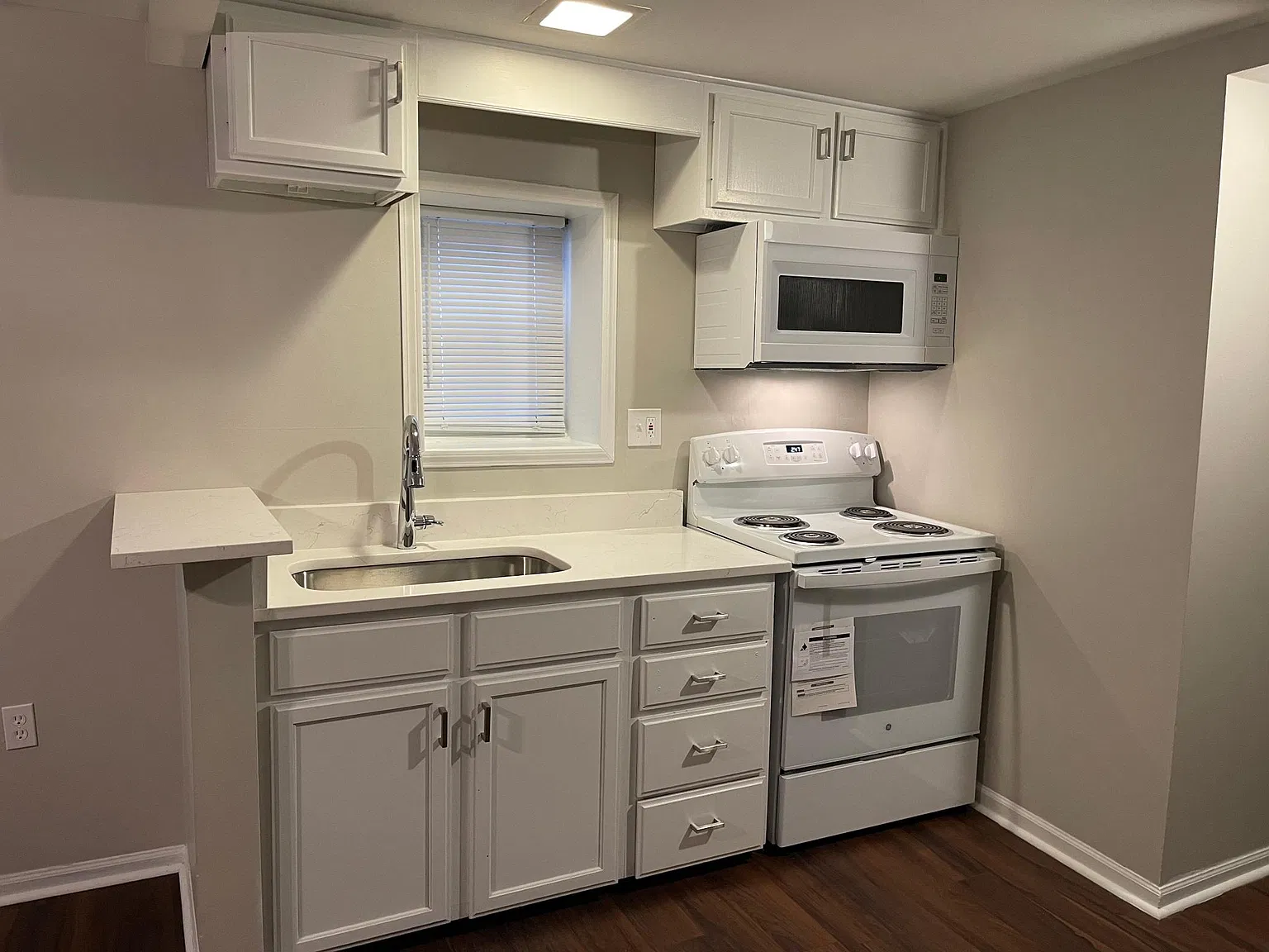 1316 Wisconsin Ave — Photo 2