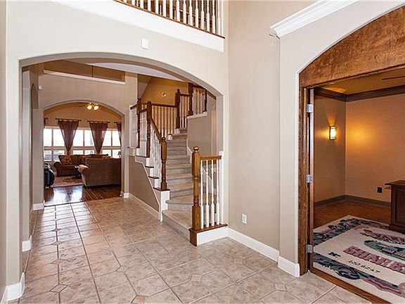 2nd image of 5228 Blue Cypress Ln