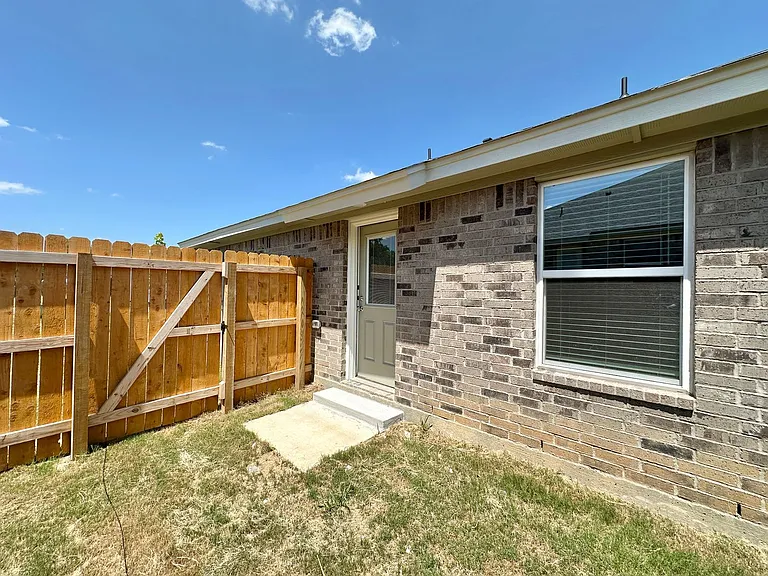 1608 Pima Trl — Photo 28