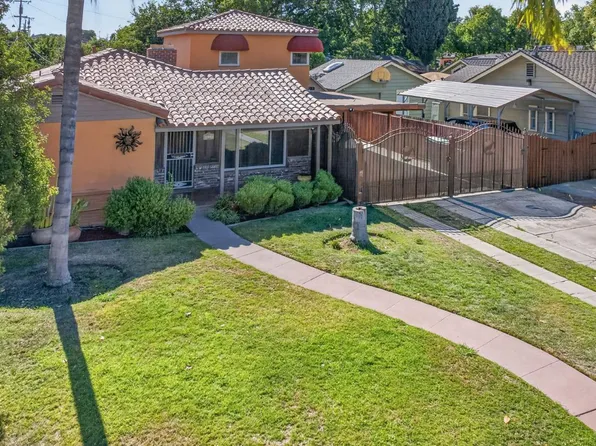 2218 N Arthur Ave, Fresno, CA 93705