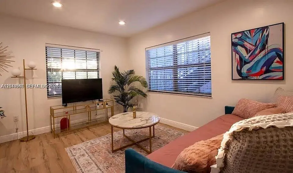 5911 SW 5th Ter — Photo 1
