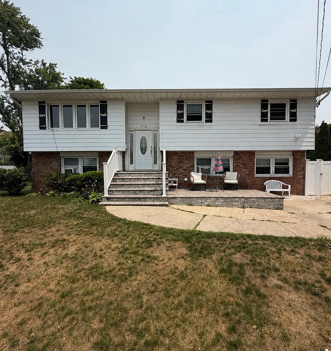 2 bed, 1000 sqft, $3,500 — Photo 1