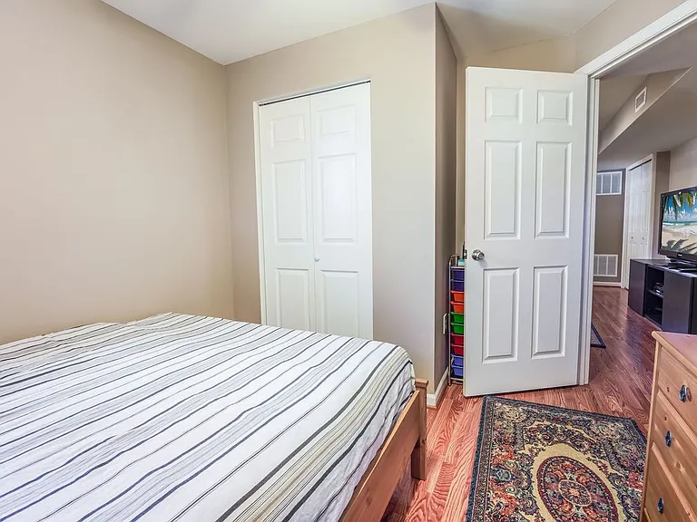 15575 Catamaran Ct — Photo 44
