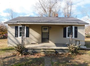 106 Parker Ave, Waverly, TN 37185