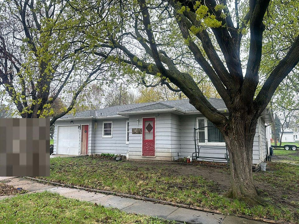 1st image of 604 9th St