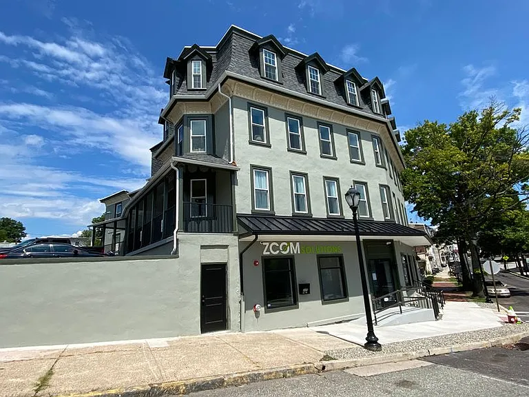225 High St — Photo 7
