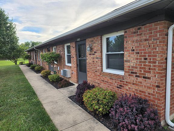 4th image of 4334 Sarah Dr