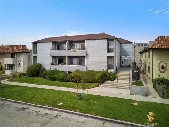 7025 Vassar Ave, Canoga Park, CA 91303