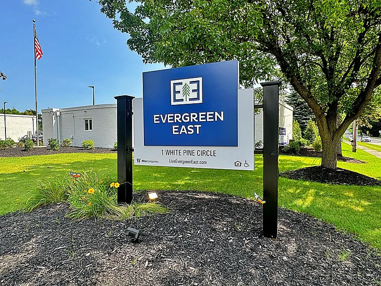 Evergreen East — Photo 13