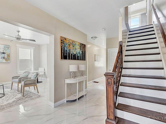 5th image of 3331 Bonaparte Ave