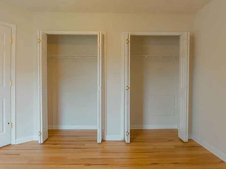 9836 Plaza View Way — Photo 26