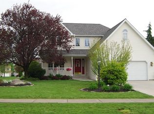 249 Glenvale Rd, Youngstown, NY 14174