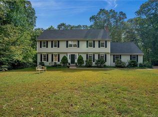 98 Pepperbush Ln, Guilford, CT 06437