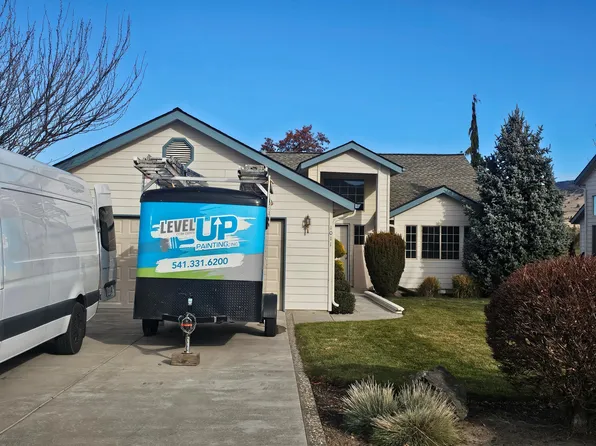 1011 Bismark St, Klamath Falls, OR 97601