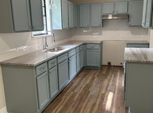 8905 Rosewood Ln, Shreveport, LA 71118