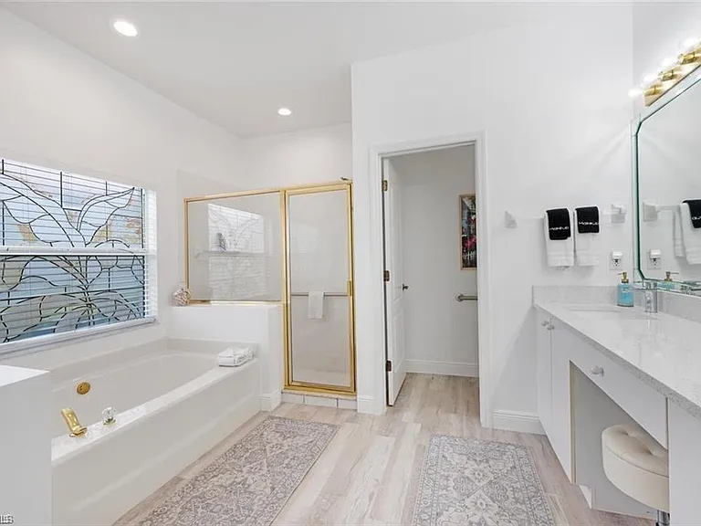 7112 Falcons Glen Blvd — Photo 22