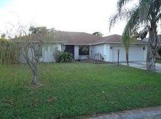 670 Astarias Cir, Fort Myers, FL 33919
