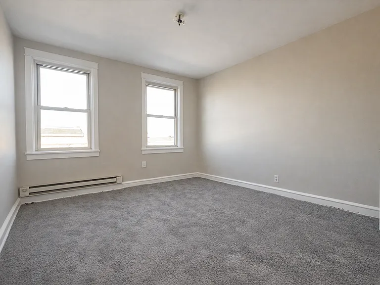 3535 Lyndale Ave — Photo 8