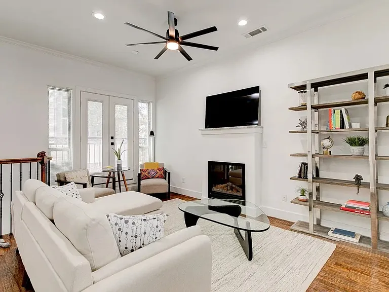 The Collection Townhomes — Photo 4