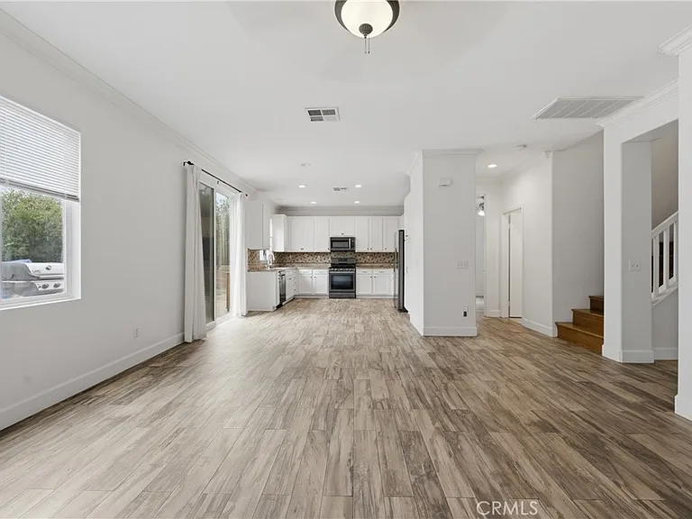 2180 Stonewood St — Photo 17