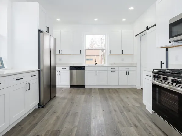 733 W Prairie St, Pontiac, IL 61764