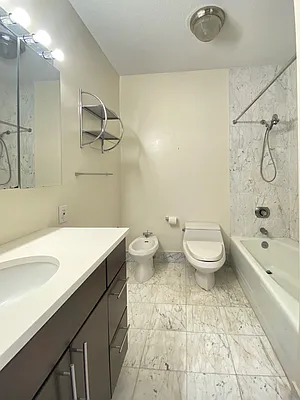 Rented by Douglas Elliman | media 23