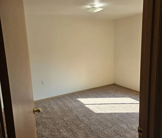 1004 SE Park Crest Ave #A04 — Photo 7