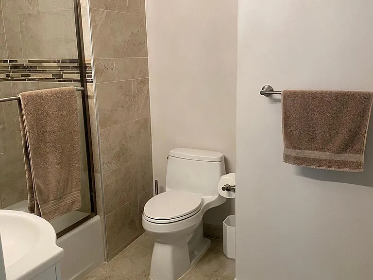 3408 Seabright Ave — Photo 3