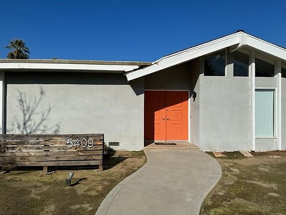 3rd image of 5409 E Lane Ave