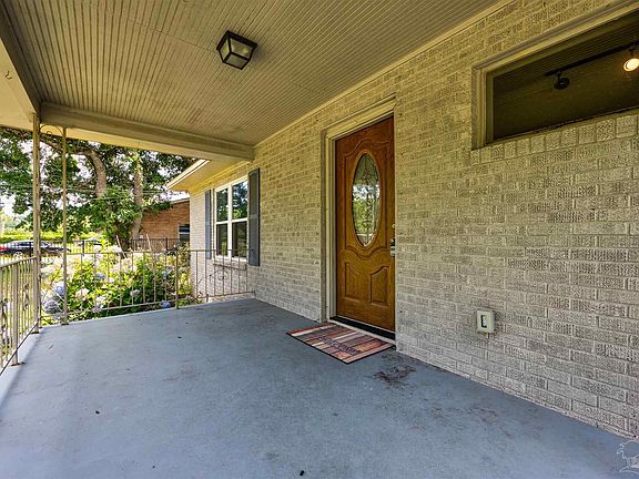 4th image of 4311 N 8th Ave