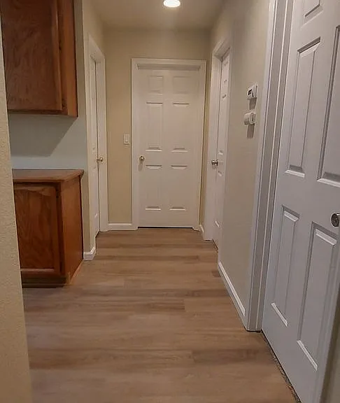 3835 Hunters Glen Pl — Photo 16