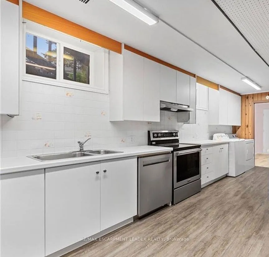 2 bed, $2,000 — Photo 4