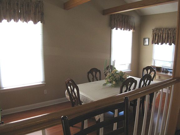 X largeFormal Dining Room